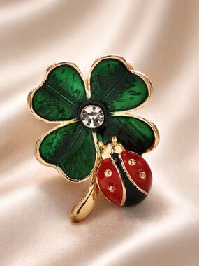 Lucky Charm Clover Brooch – Luxury Enamel Ladybug Jewelry